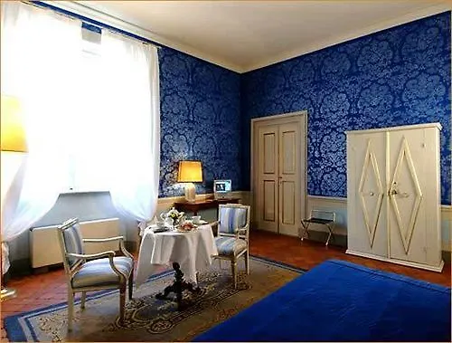 Palazzo Tucci Residenza D'Epoca Lucca Italy